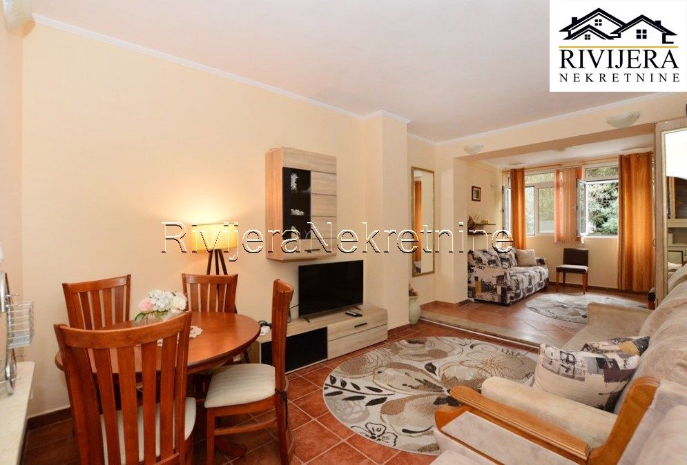 Appartement à Herceg-Novi, Monténégro, 35 m² - image 1