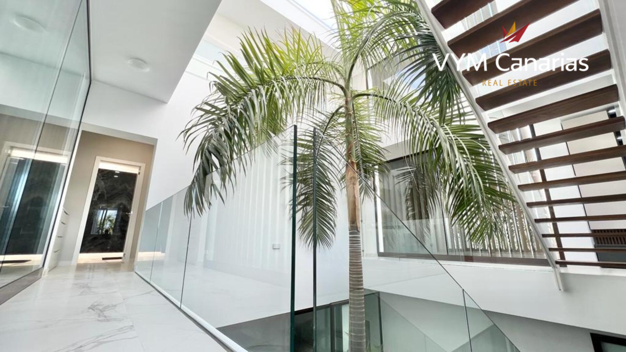 Villa en Tenerife, España, 497.55 m² - imagen 16