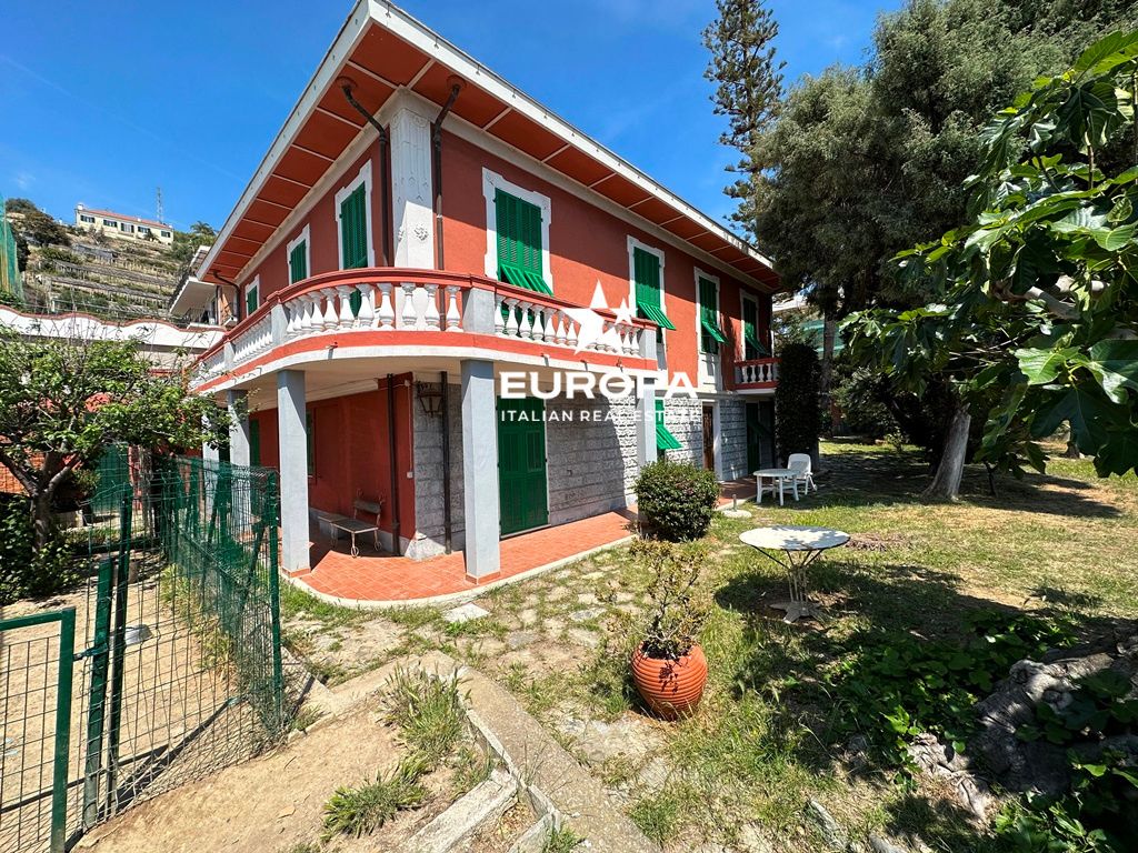 Villa a San Remo, Italia, 343 m² - foto 2