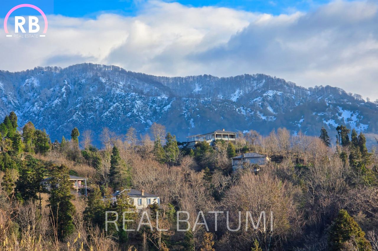 Terreno a Batumi, Georgia, 3 000 m2 - foto 2