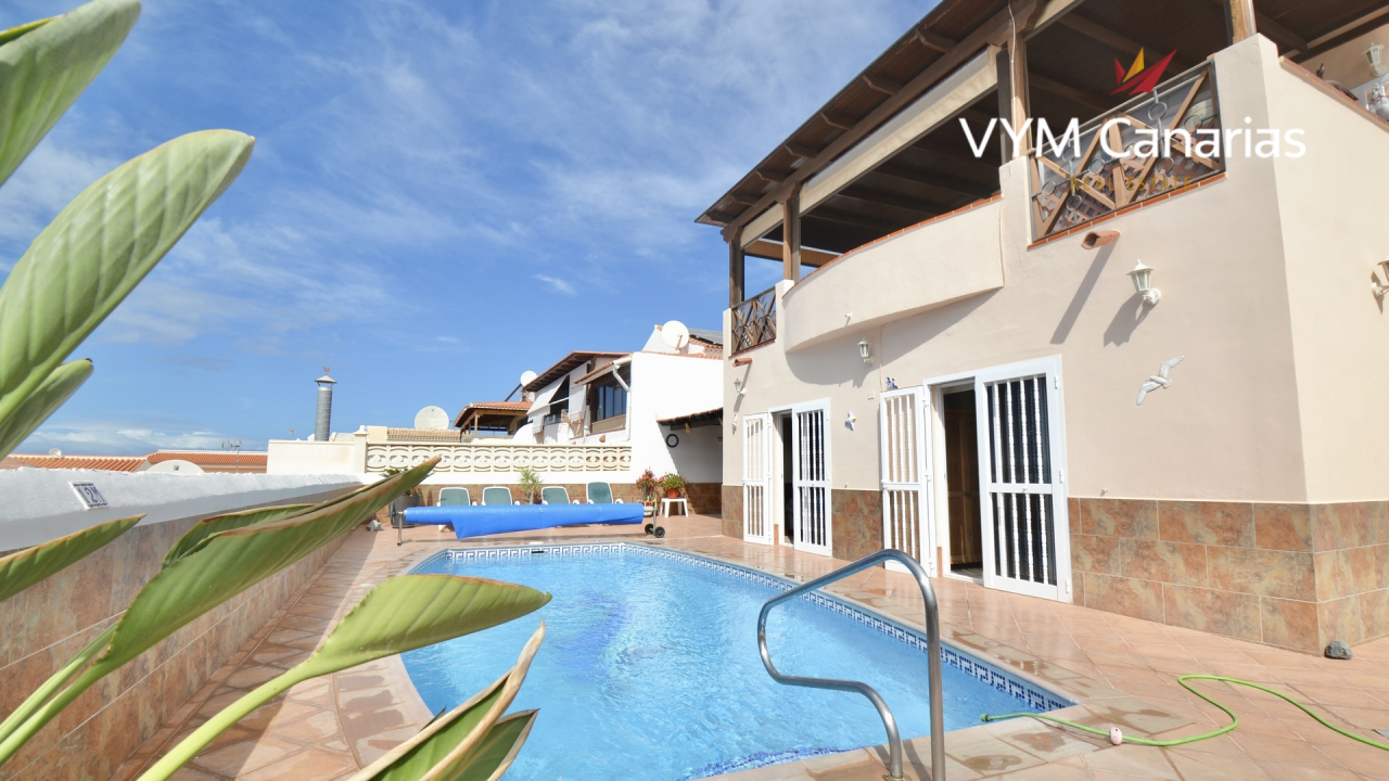 Villa en Tenerife, España, 200 m² - imagen 3