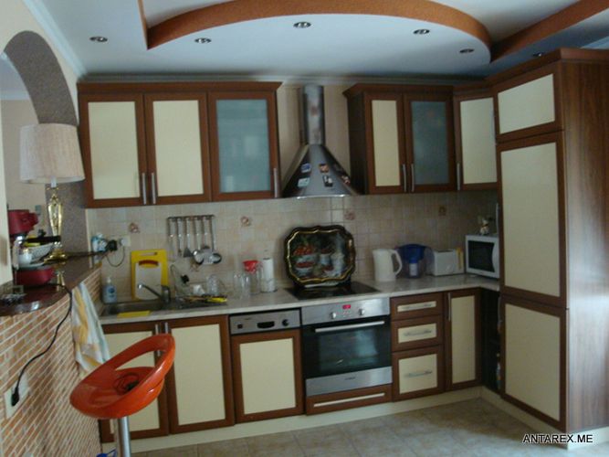 Villa en Kumbor, Montenegro, 210 m² - imagen 4