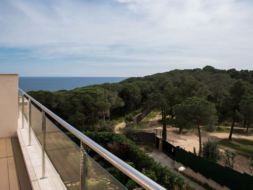 Maison urbaine à Lloret de Mar, Espagne - image 1