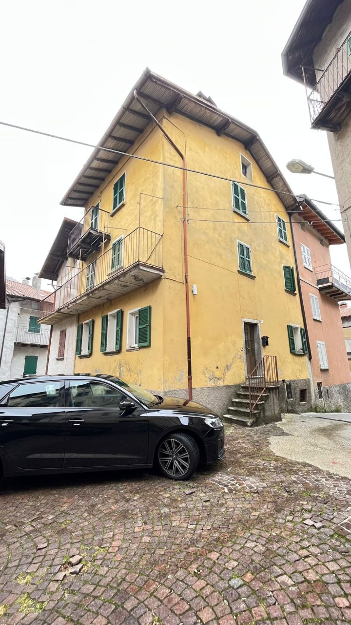 Maison par le Lac de Côme, Italie, 160 m² - image 1