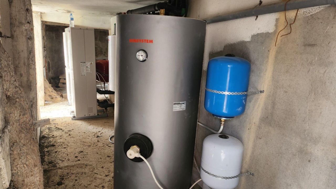 House in Ulcinj, Montenegro, 205 m² - picture 8