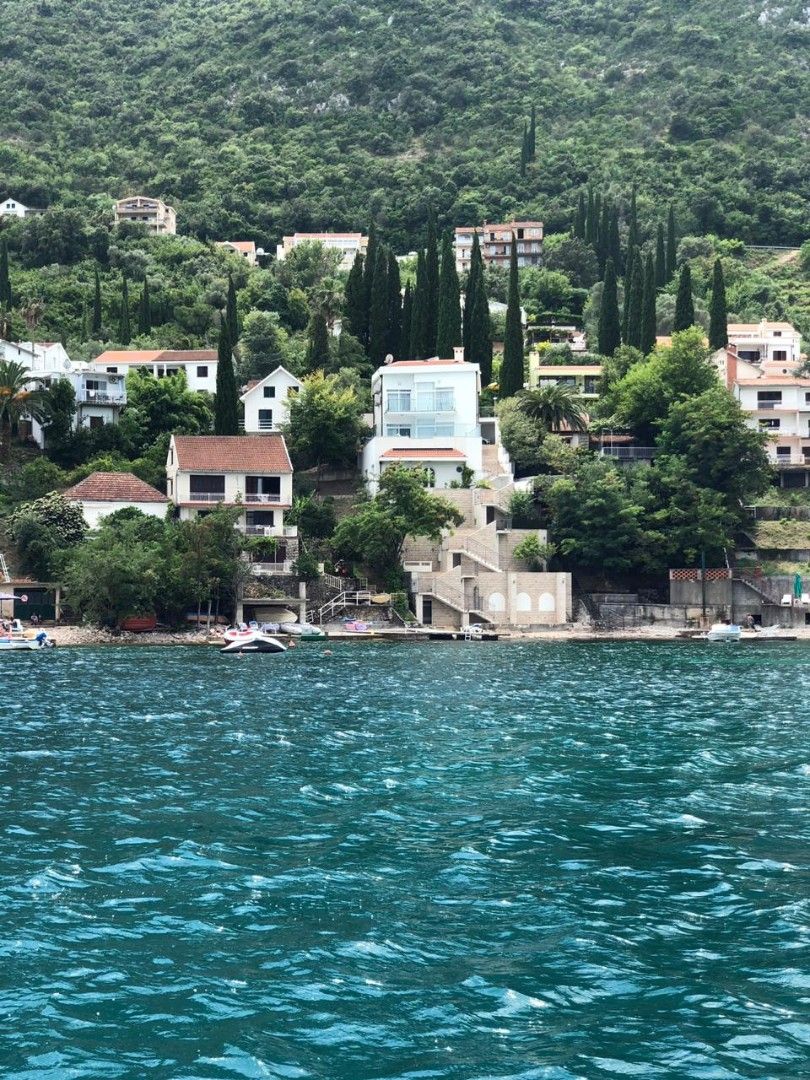 Villa en Herceg-Novi, Montenegro, 230 m² - imagen 4