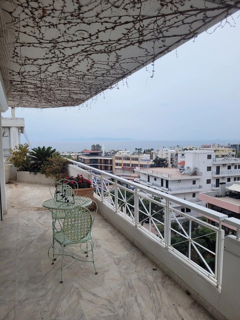 Wohnung in Glyfada, Griechenland, 250 m² - Foto 1