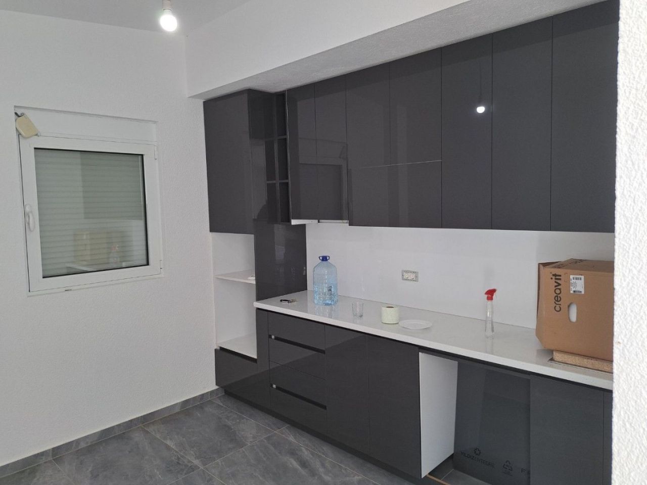 Appartement à Dobra Voda, Monténégro, 56 m² - image 1