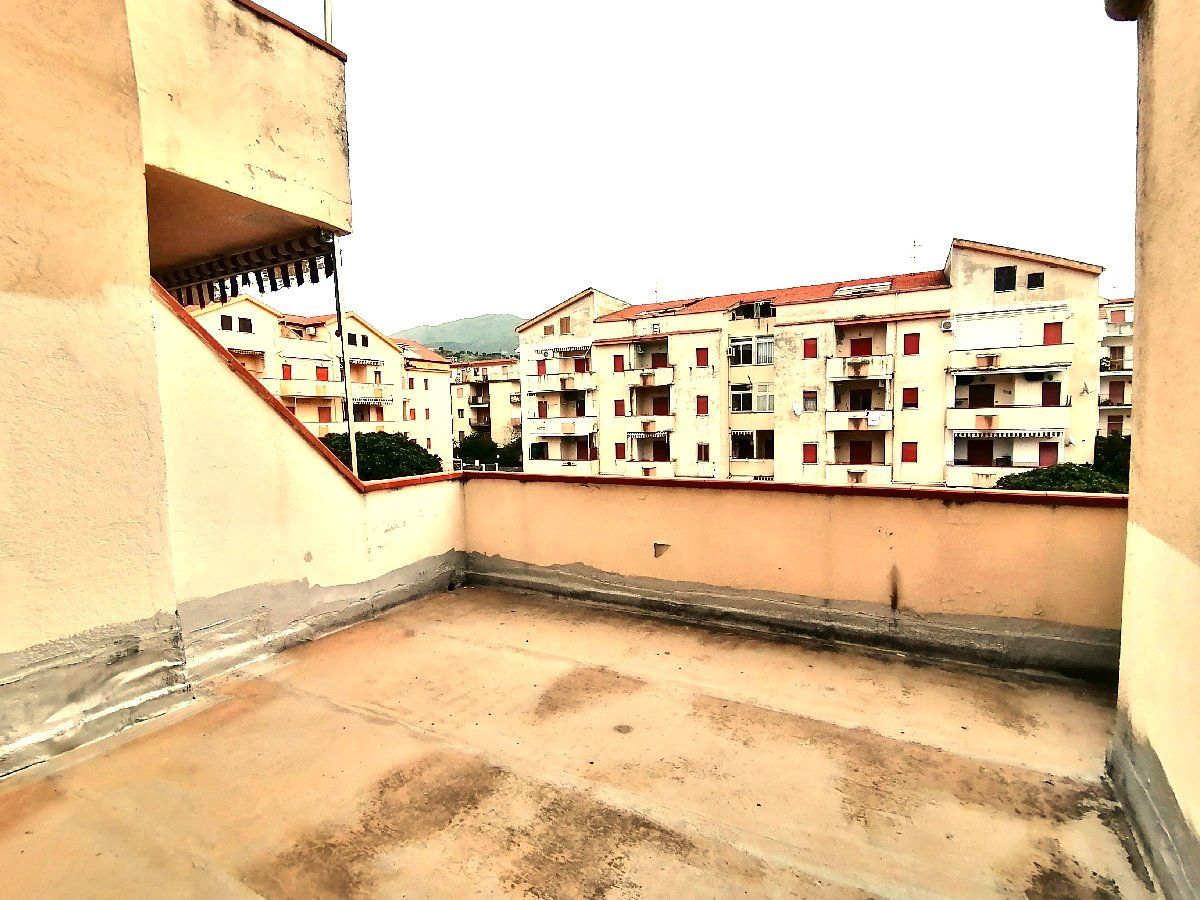 Flat in Scalea, Italy, 100 m² - picture 13