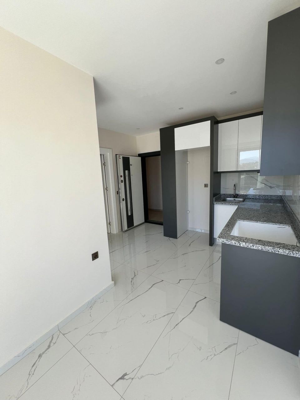 Flat in Alanya, Turkey, 55 m² - picture 5