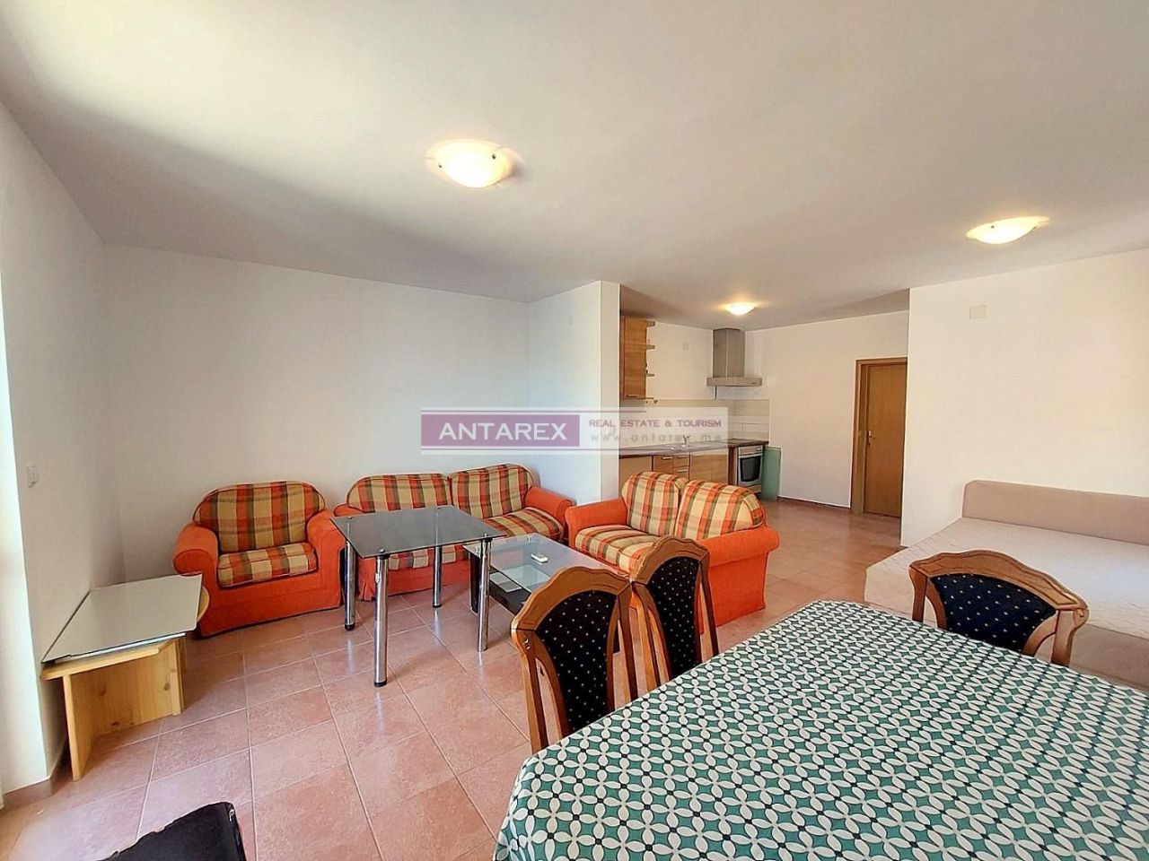 Apartamento en Njivice, Montenegro, 58 m² - imagen 2