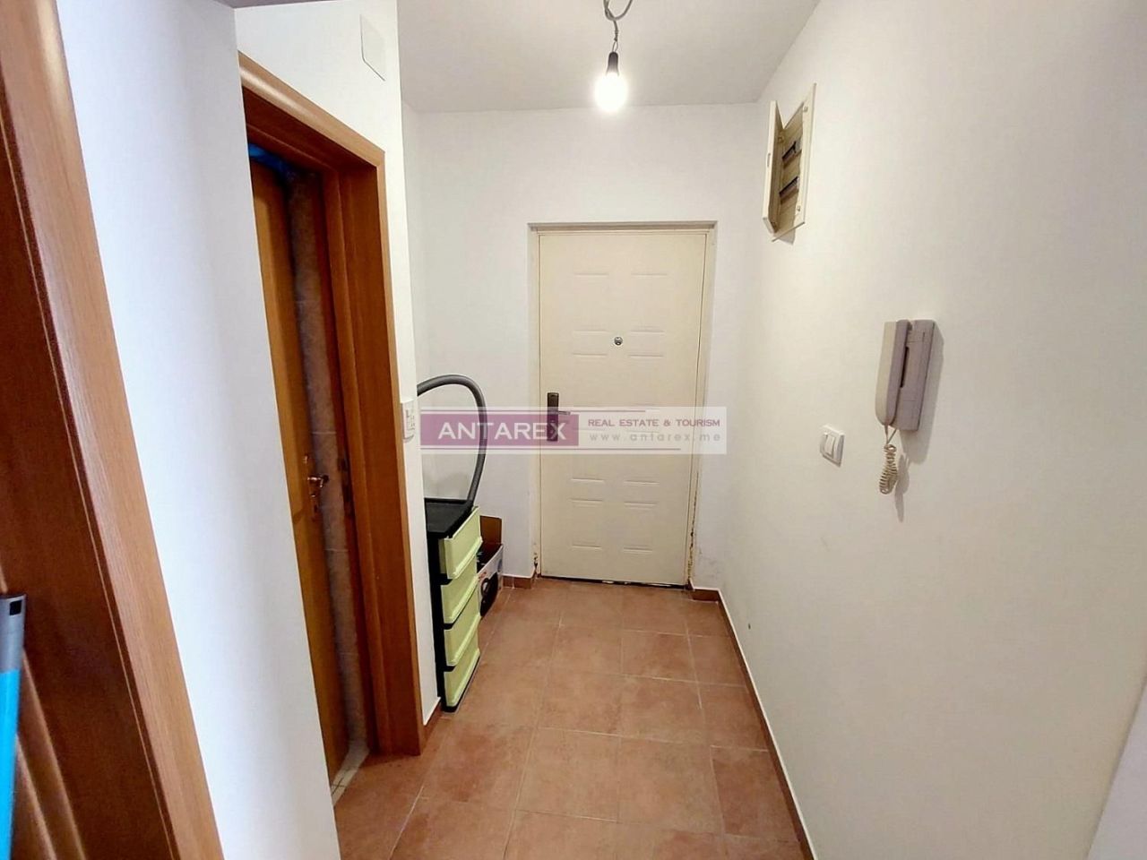 Apartamento en Njivice, Montenegro, 58 m² - imagen 11