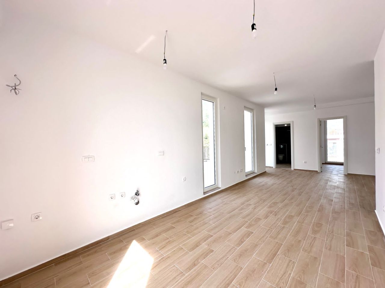 Piso en Budva, Montenegro, 69 m² - imagen 2