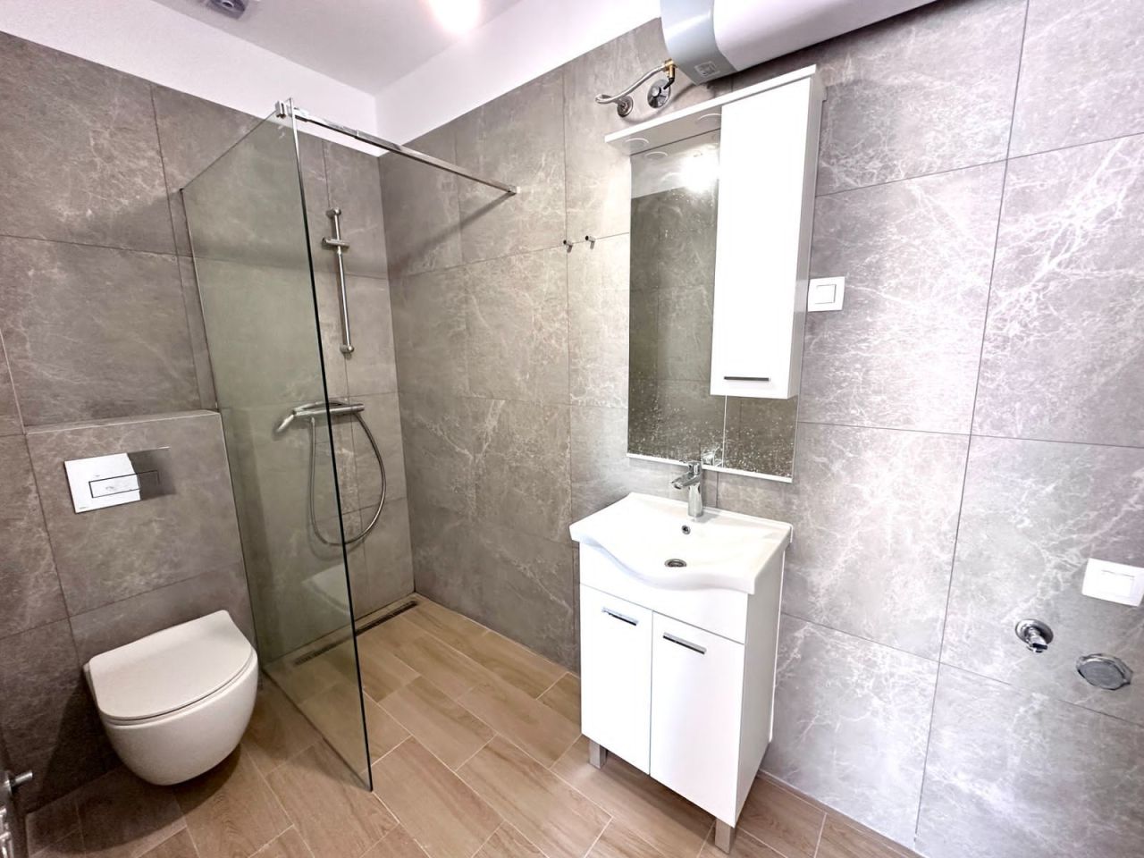 Piso en Budva, Montenegro, 69 m² - imagen 5