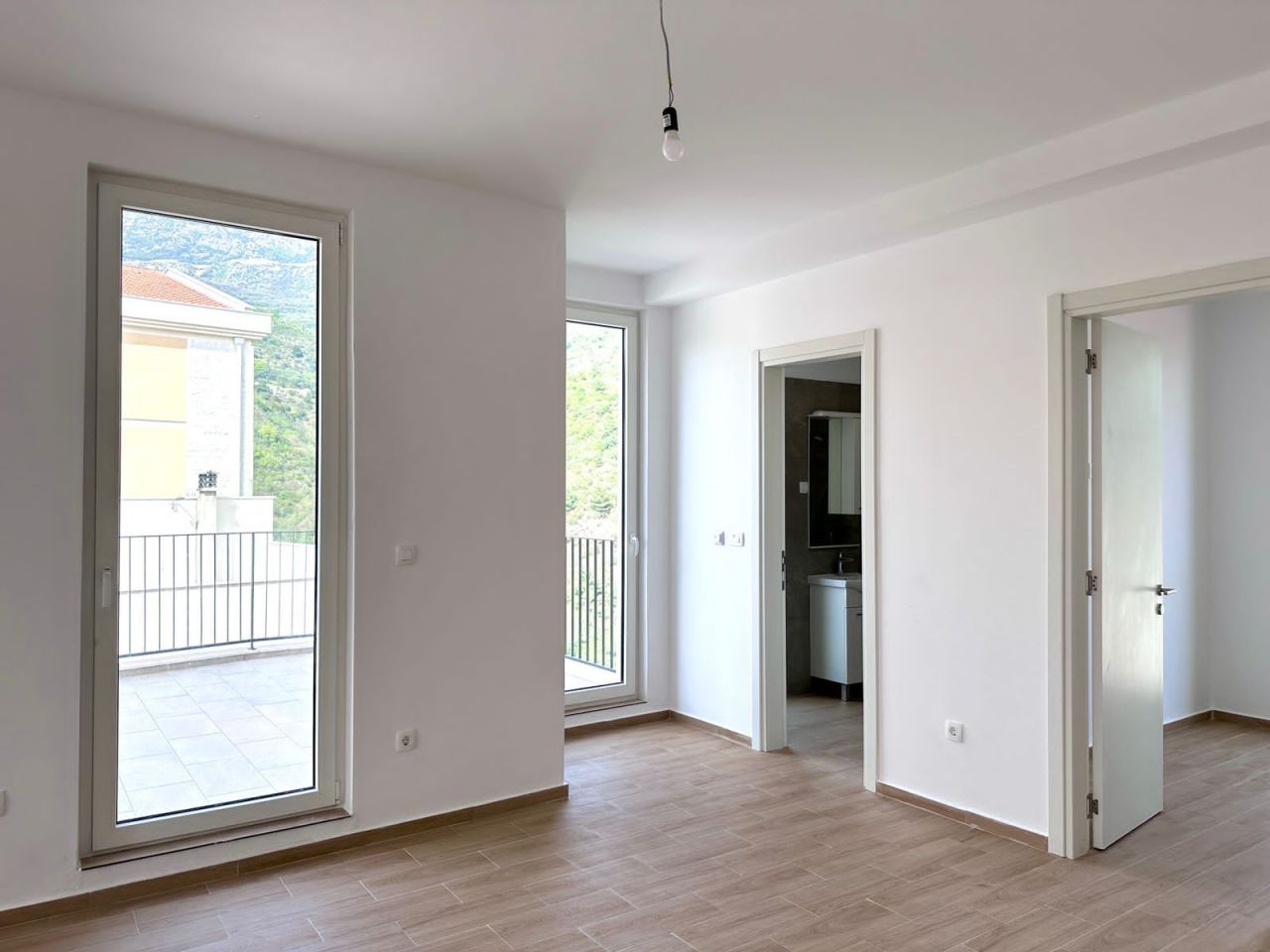 Piso en Budva, Montenegro, 69 m² - imagen 9