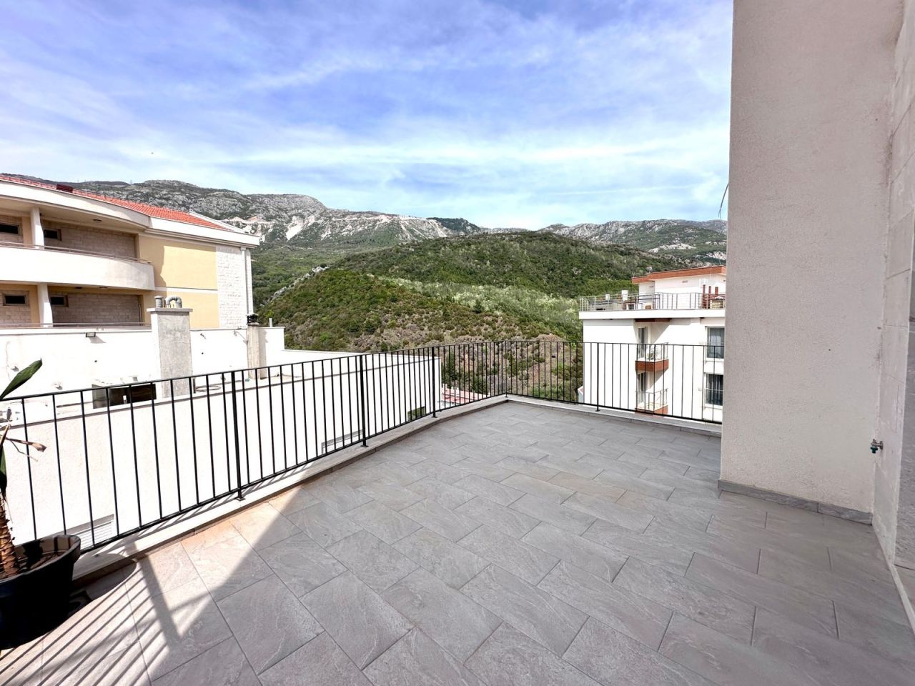 Piso en Budva, Montenegro, 69 m² - imagen 13