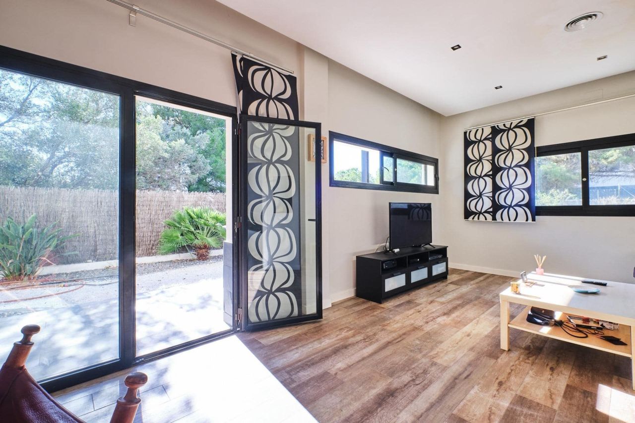 House in Barcelona, Spain, 413 m² - picture 18