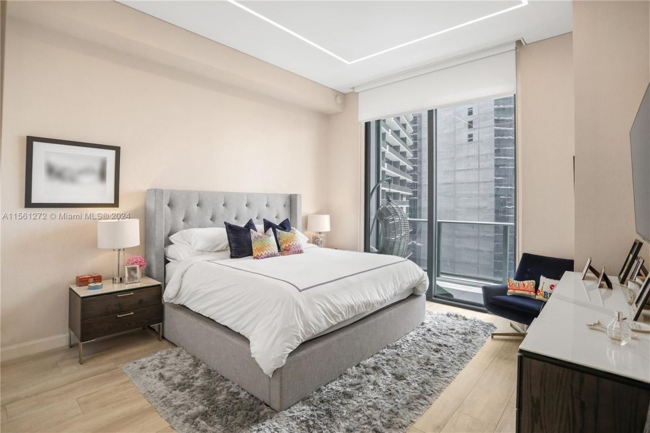 Flat in Miami, USA, 130 m² - picture 5