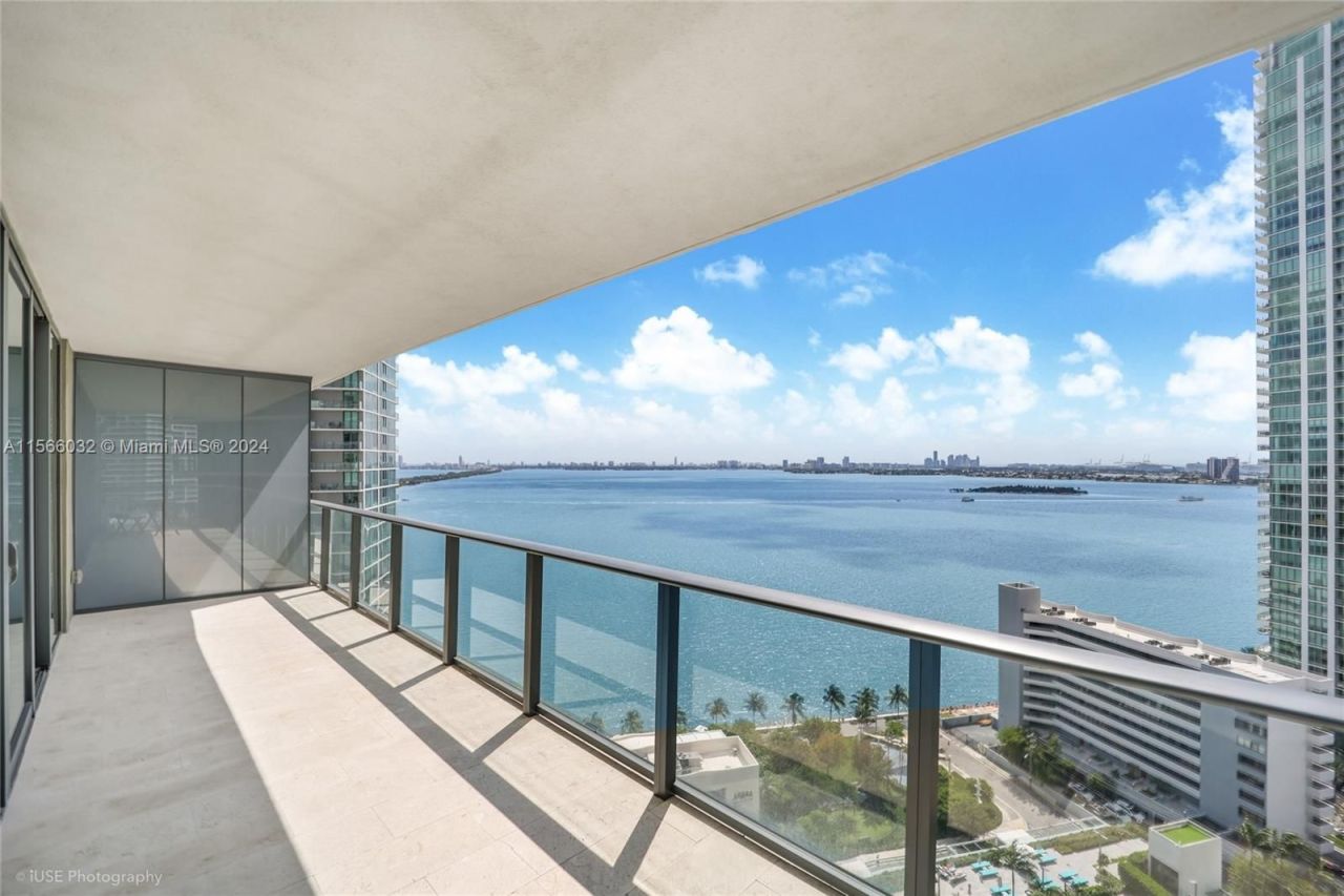 Flat in Miami, USA, 160 m² - picture 5