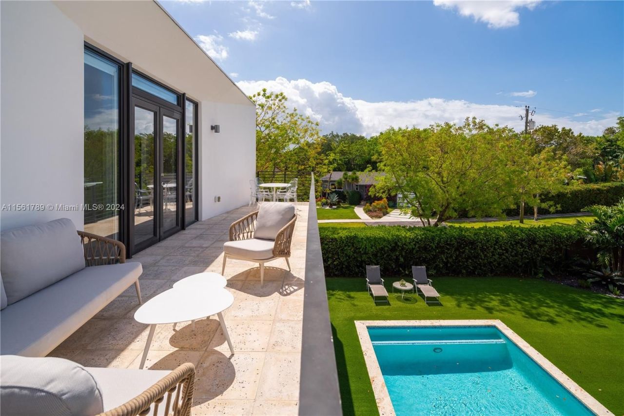 Casa en Miami, Estados Unidos, 200 m² - imagen 2