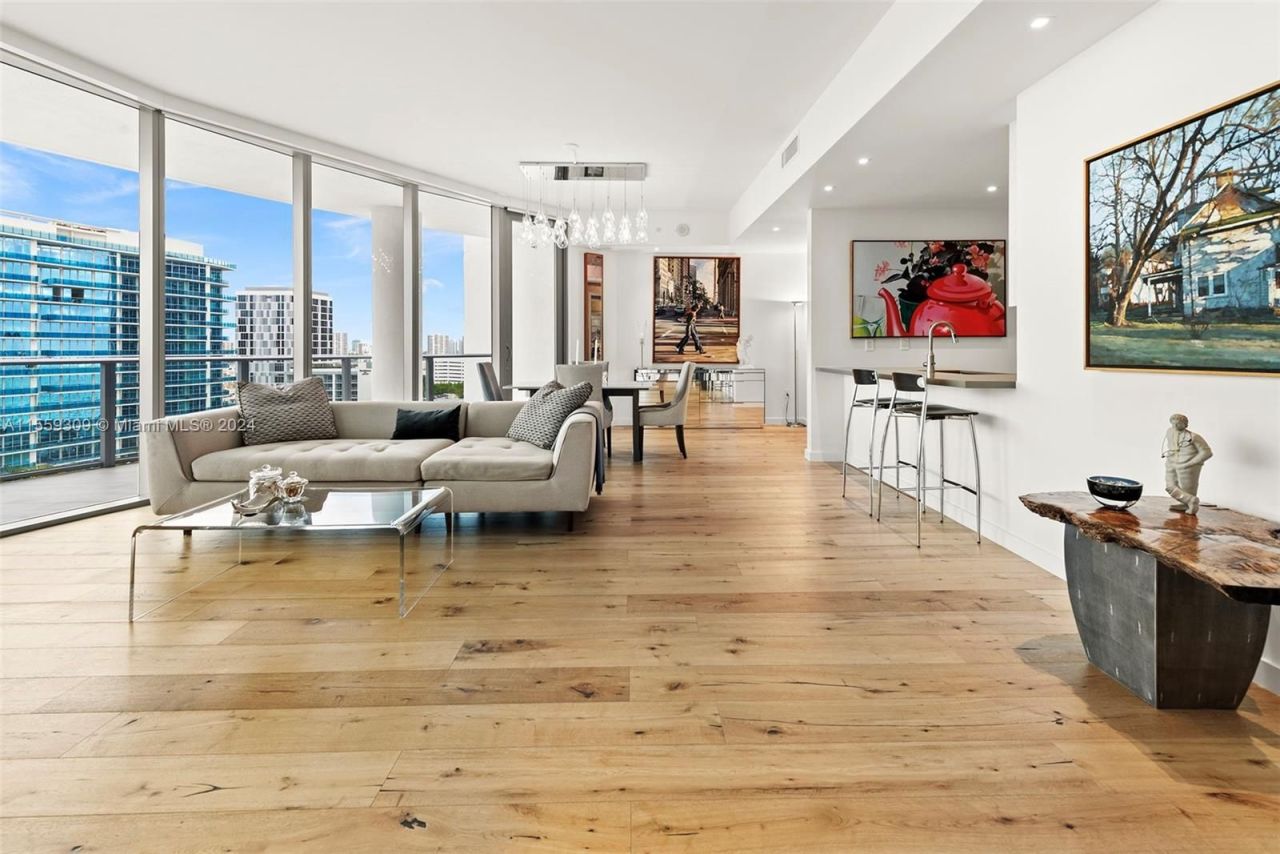 Flat in Miami, USA, 140 m² - picture 4