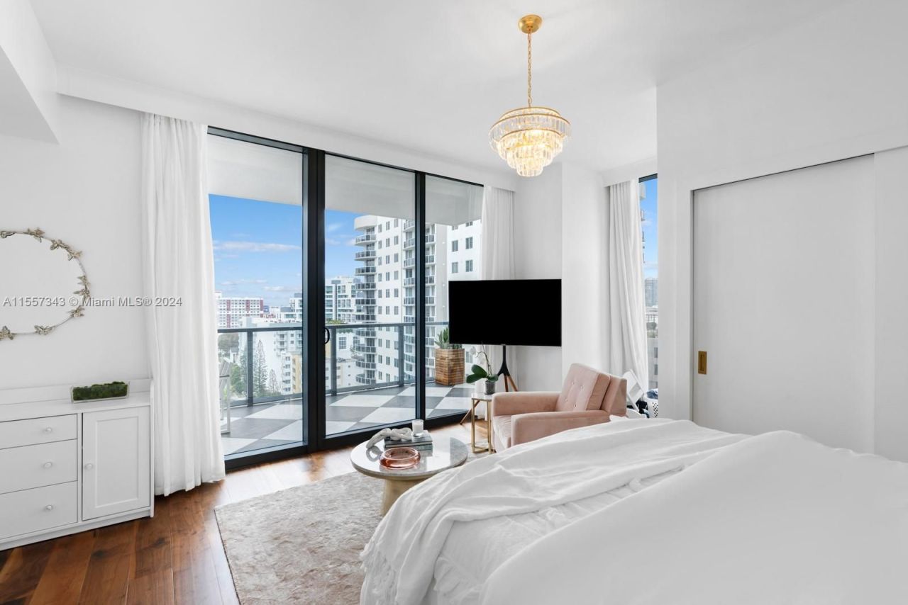 Flat in Miami, USA, 260 m² - picture 9