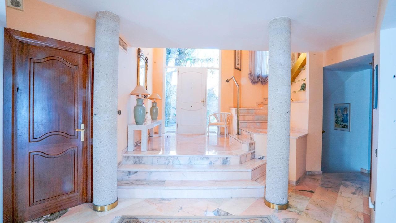 Villa a Lloret de Mar, Spagna, 738 m² - foto 18