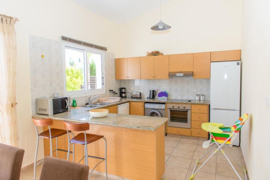 Villa in Coral Bay, Cyprus, 140 m² - picture 4