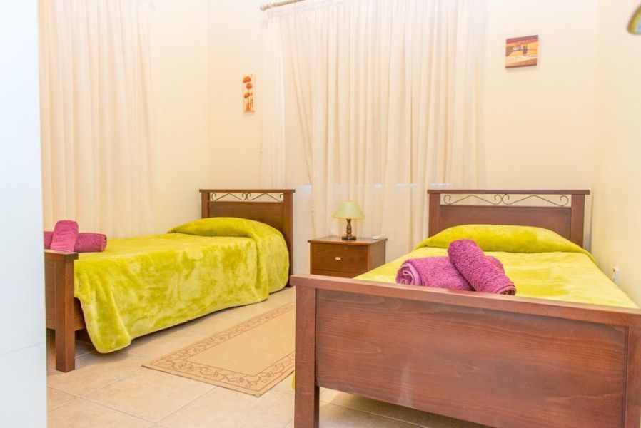 Villa in Coral Bay, Cyprus, 140 m² - picture 9