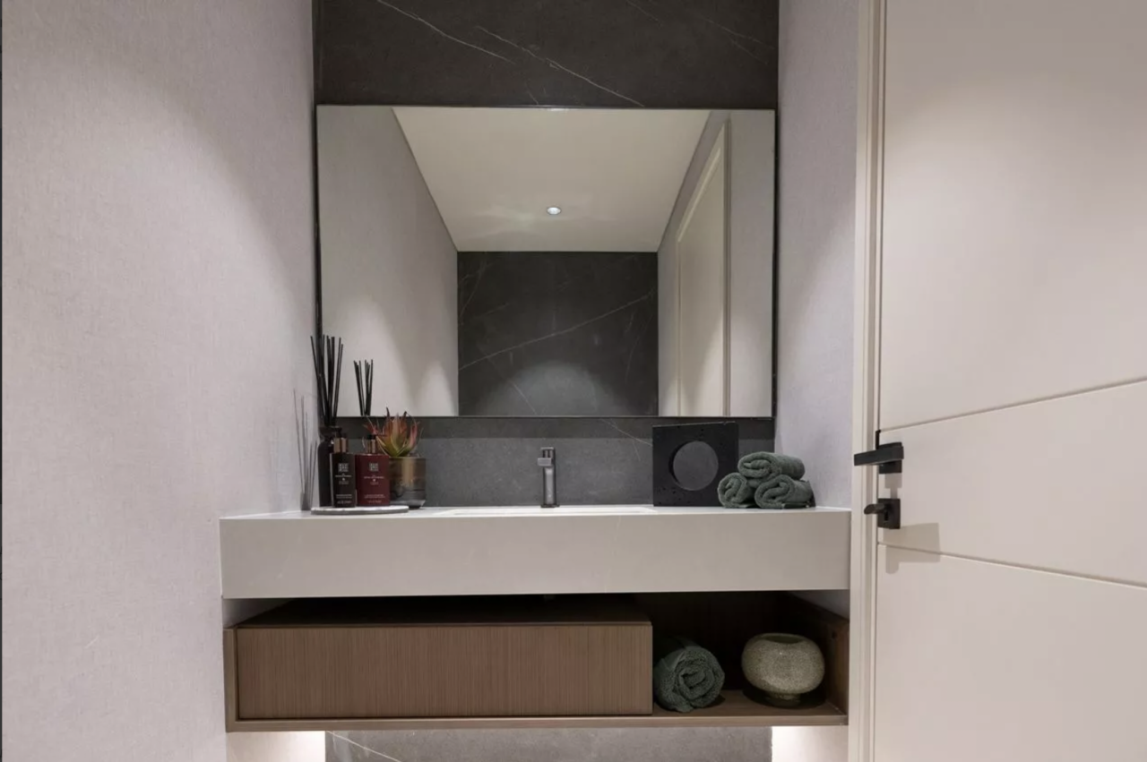 Apartment in Dubai, UAE, 35 m² - picture 13