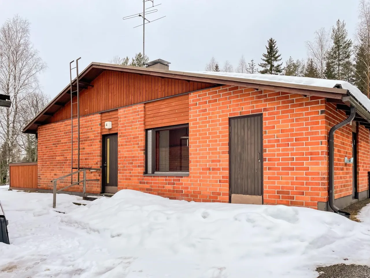 Casa adosada en Enonkoski, Finlandia, 48 m² - imagen 1