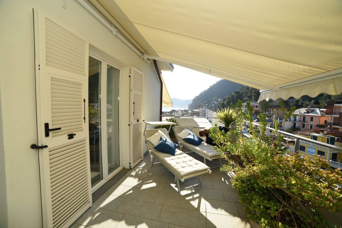 Flat in Alassio, Italy, 114 m² - picture 1