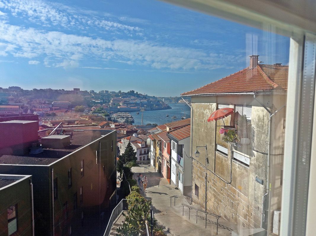 Wohnung in Vila Nova de Gaia, Portugal, 82 m² - Foto 1