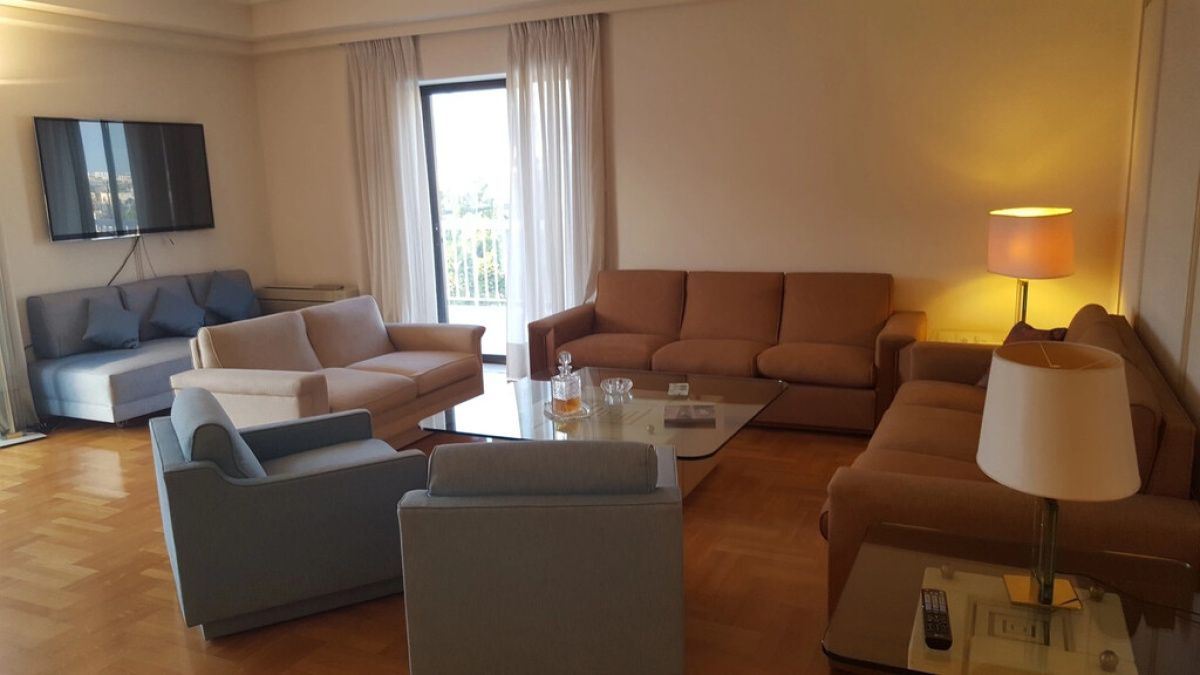 Flat in Athens, Greece, 102 m² - picture 1