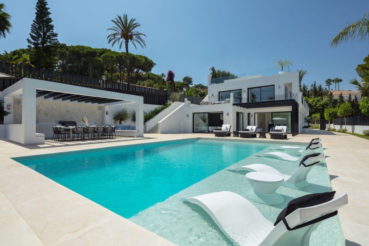 Casa en la Costa del Sol, España, 447 m² - imagen 1