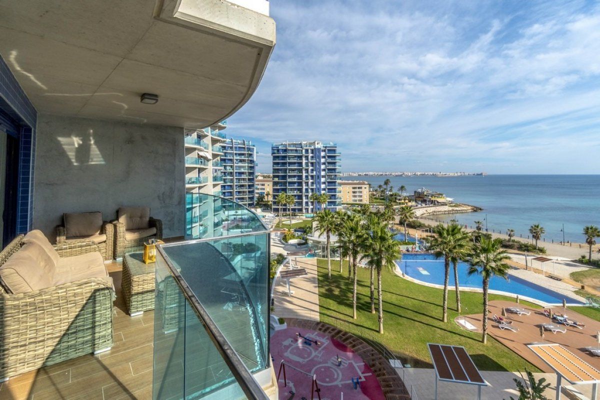 Piso en la Costa Blanca, España, 107 m² - imagen 1