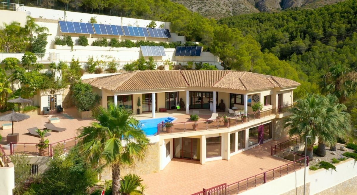 Maison sur la Costa Blanca, Espagne, 950 m² - image 1