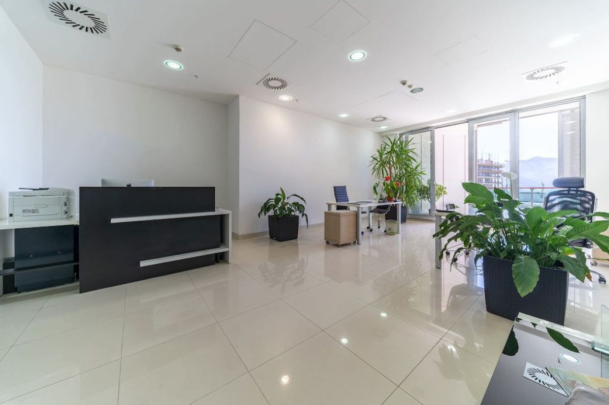 Office in Budva, Montenegro, 70 m² - picture 1