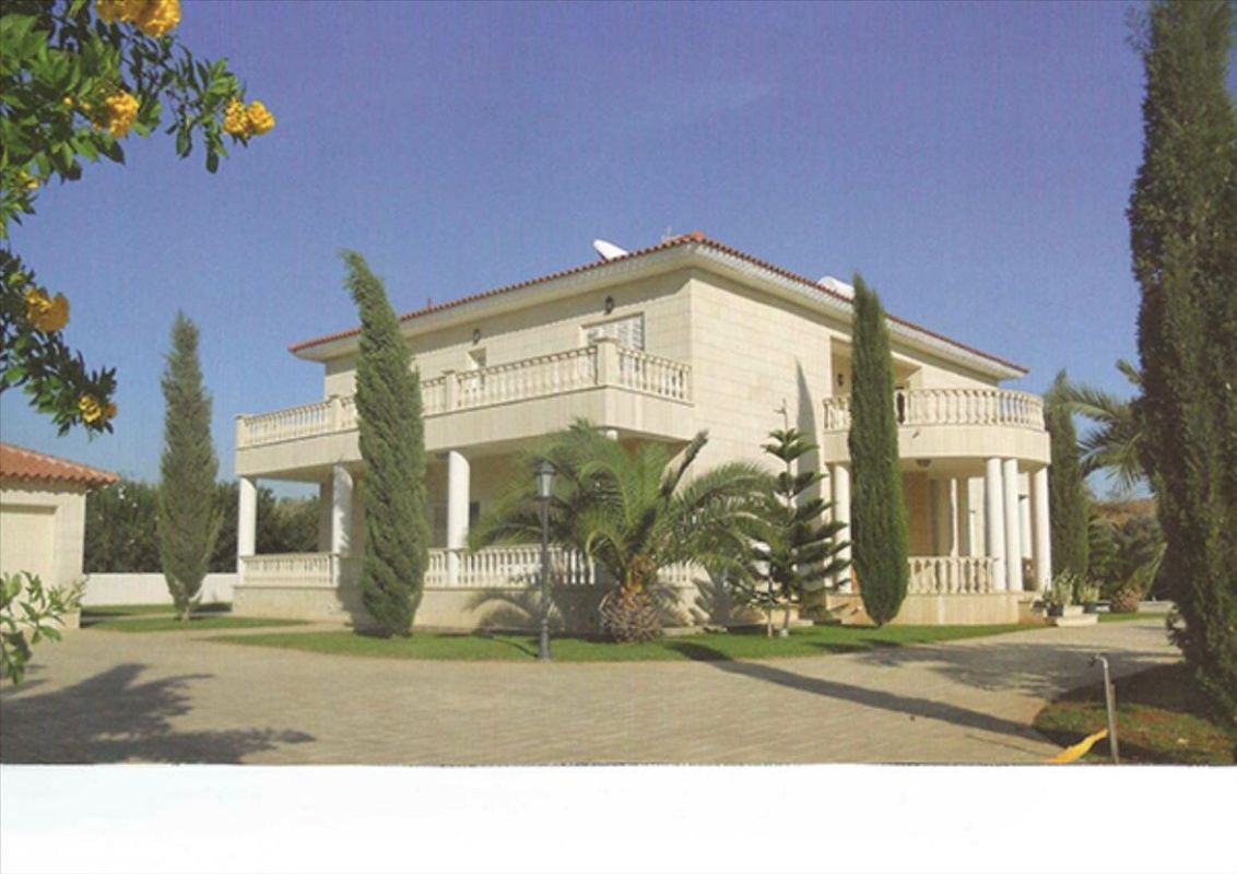 Haus in Limassol, Zypern, 450 m² - Foto 1