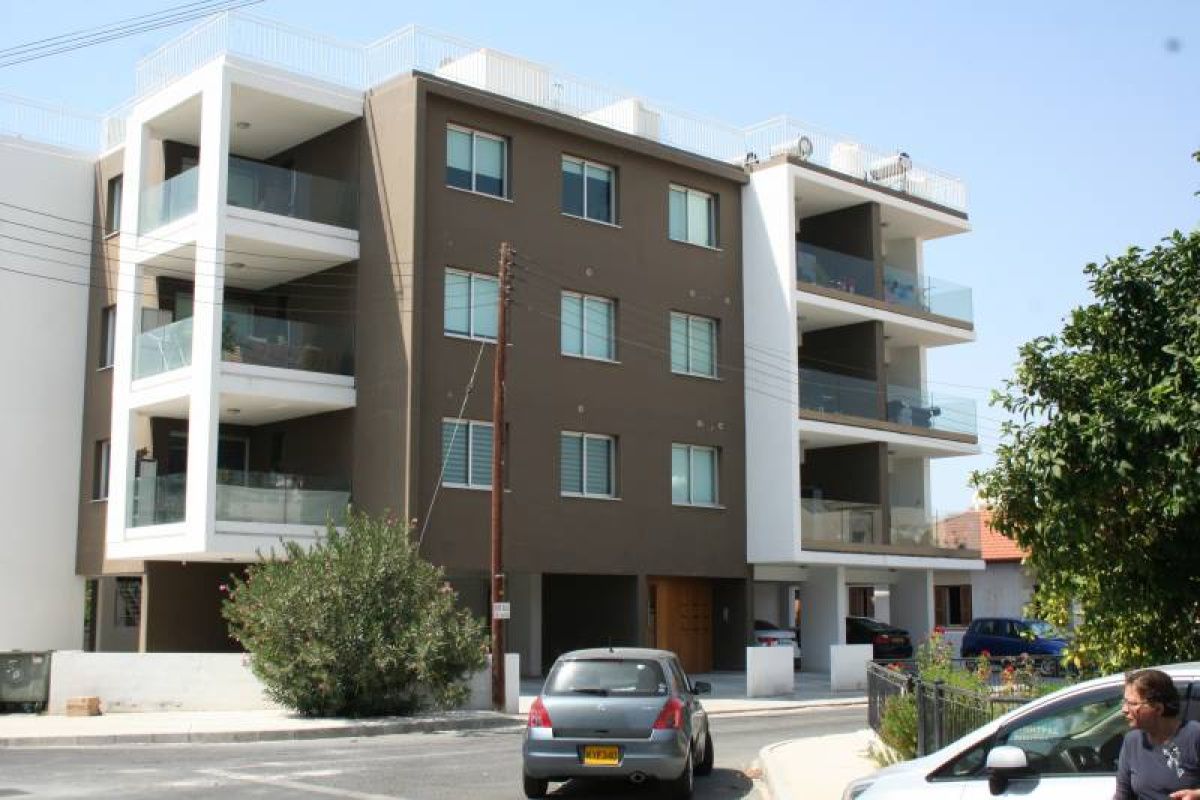 Commercial property in Limassol, Cyprus, 1 490 m² - picture 1