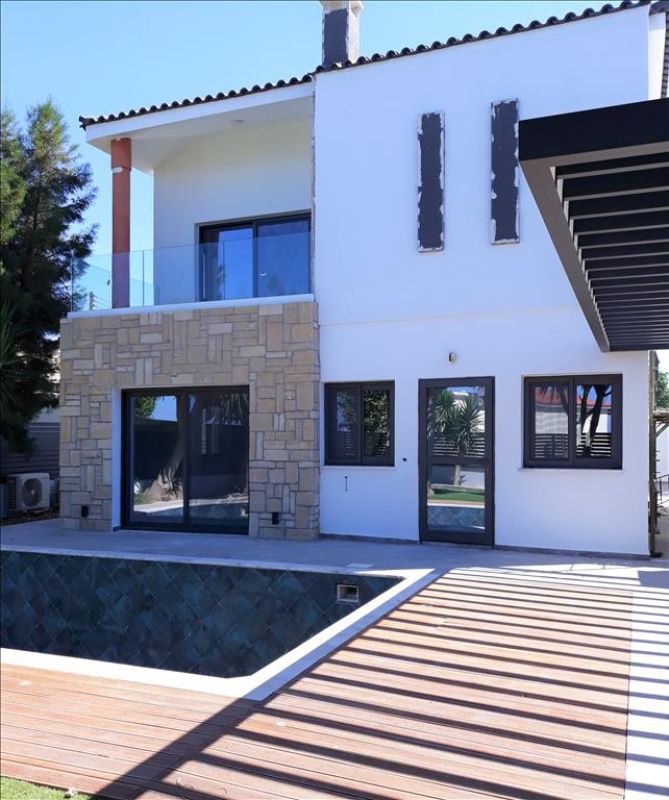 House in Larnaca, Cyprus, 160 m² - picture 1