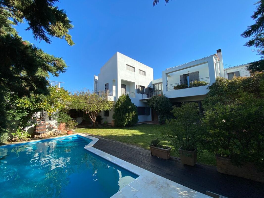 House in Attica, Greece, 305 m² - picture 1