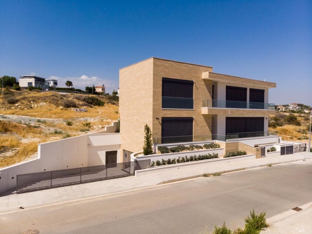 Haus in Limassol, Zypern, 600 m² - Foto 1