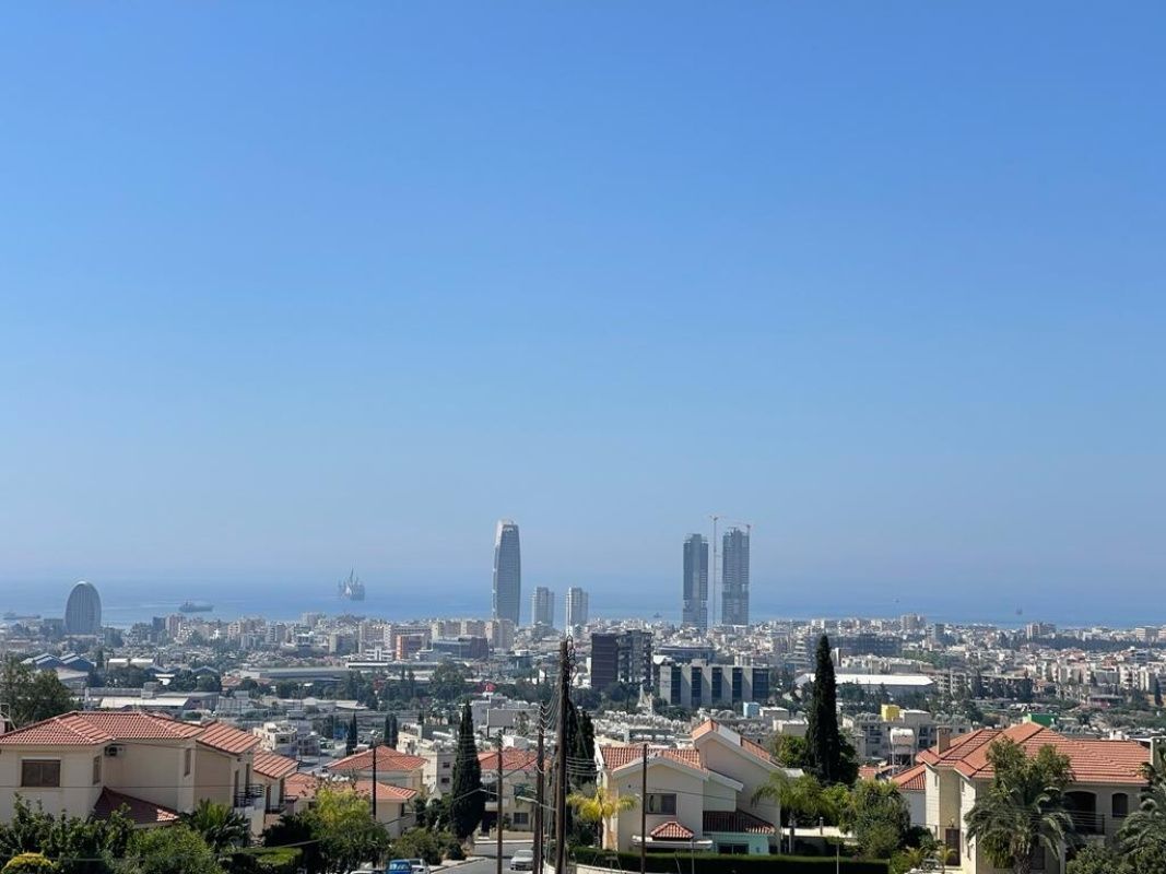 Flat in Limassol, Cyprus, 155 m² - picture 1