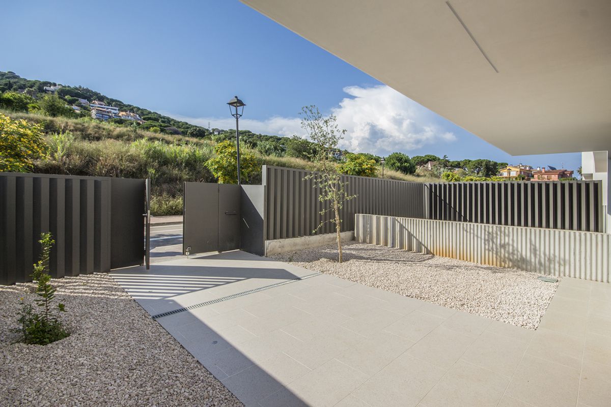 Maison à Tarragone, Espagne, 463 m² - image 1