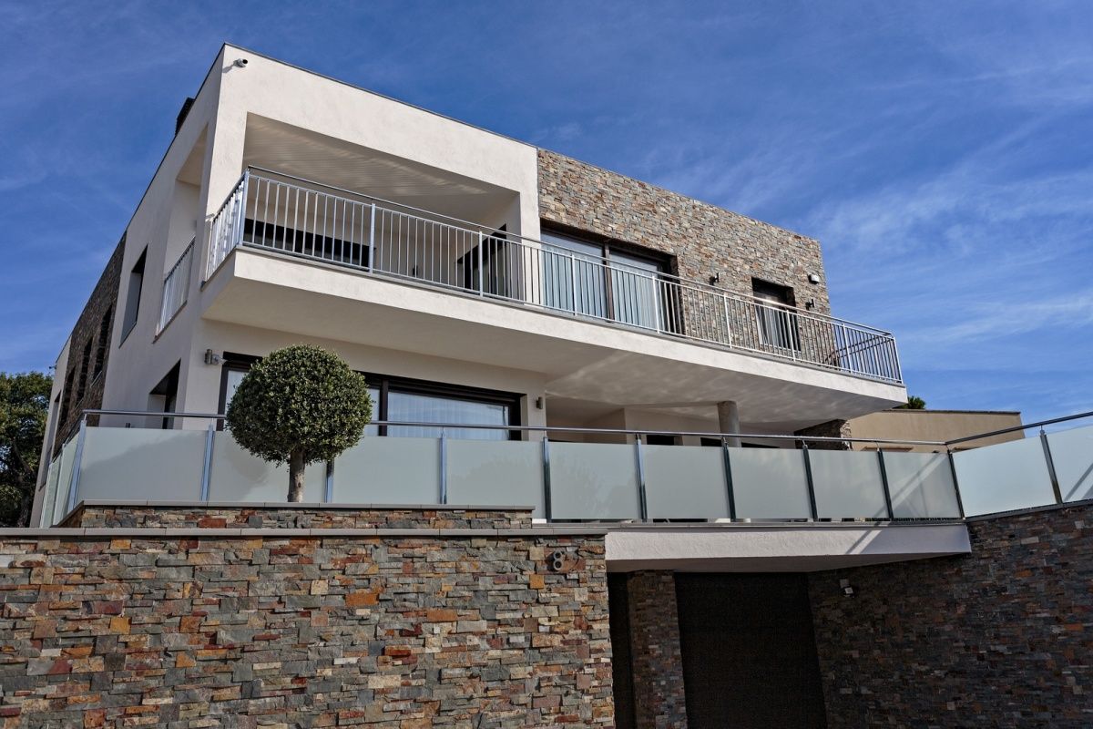 Haus in Costa Brava, Spanien, 523 m² - Foto 1