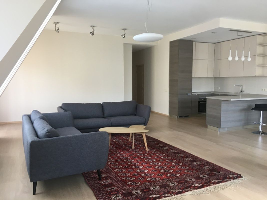 Appartement à Riga, Lettonie, 170 m² - image 1