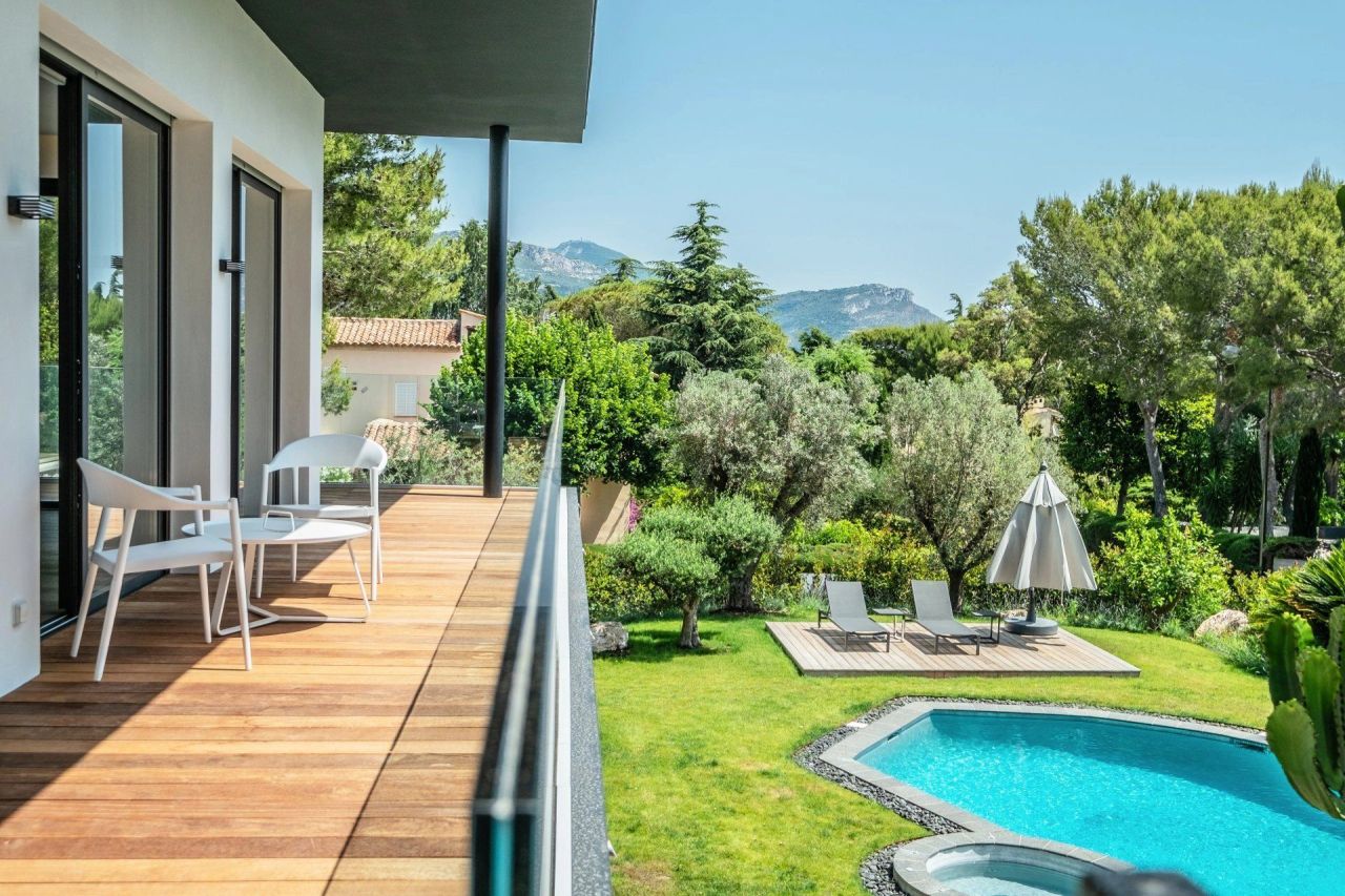 Villa en Saint-Jean-Cap-Ferrat, Francia, 290 m² - imagen 2