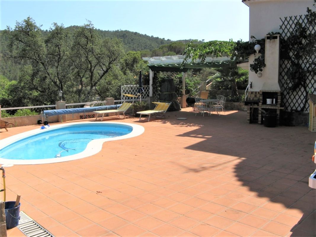 House in Girona, Spain, 272 m² - picture 2