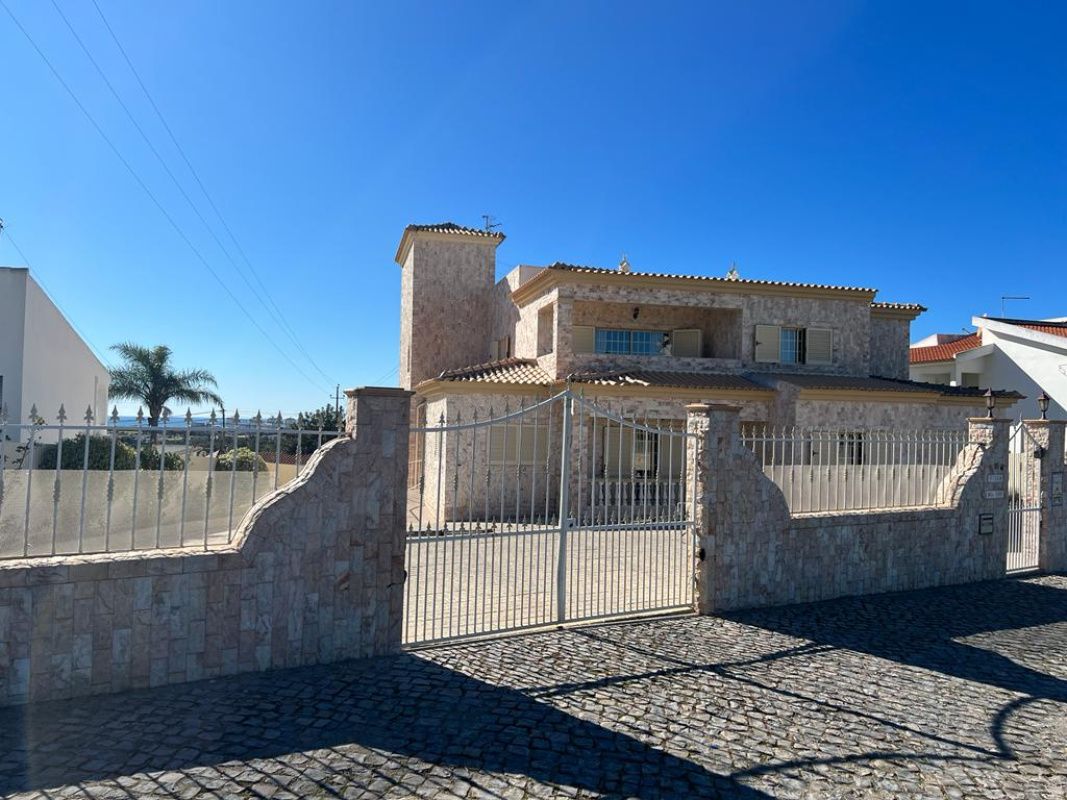 Casa en Algarve, Portugal, 430 m² - imagen 2